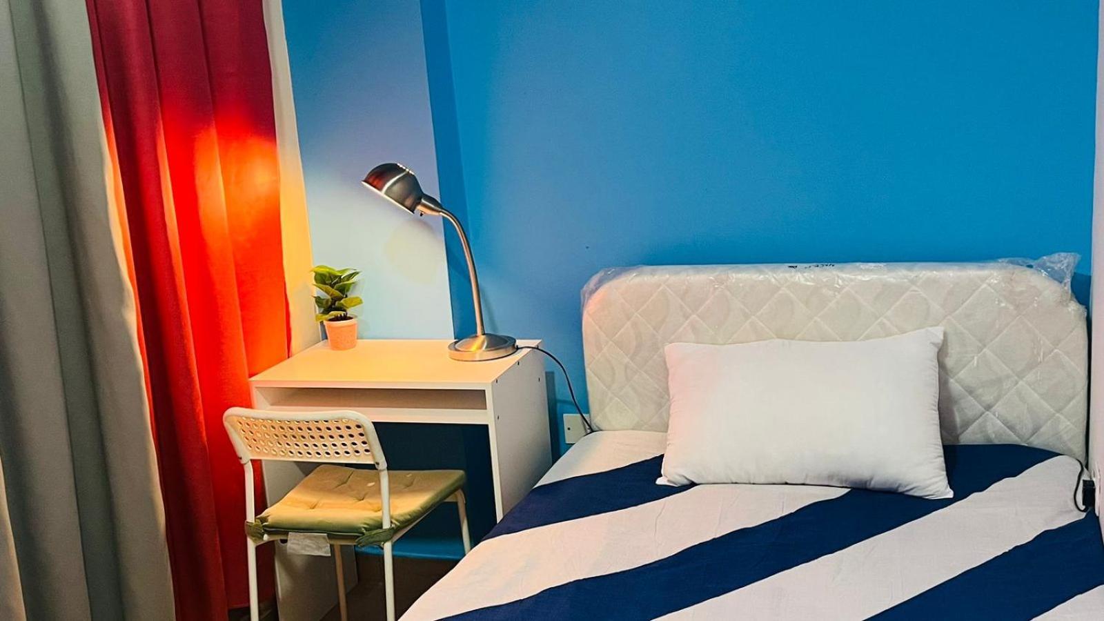 Homestay Nicest Partition In Barsha Heights Near Internet Metro